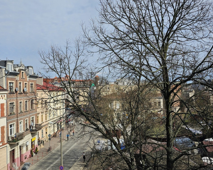 Mieszkanie Sprzedaż Kraków Kraków-Podgórze rynek Dębnicki